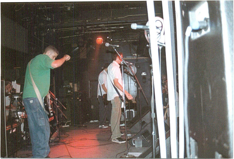 clubsoda3.jpg (105952 bytes)