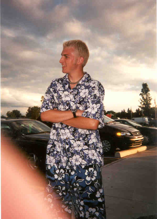 robfunny.jpg (39645 bytes)